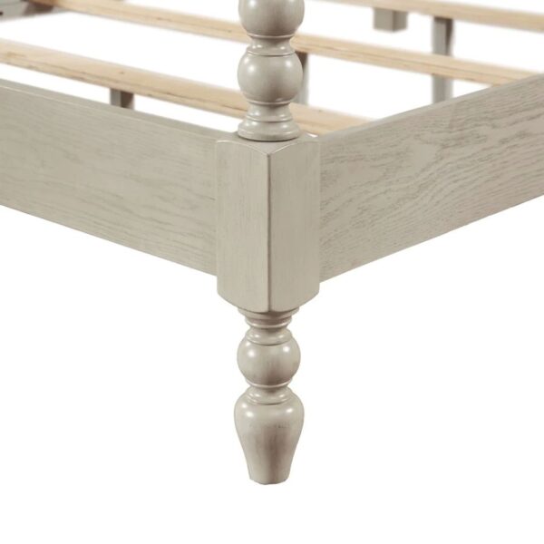 Basket Traditional King Bed In Natural Finish