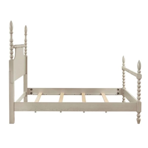Basket Traditional King Bed In Natural Finish